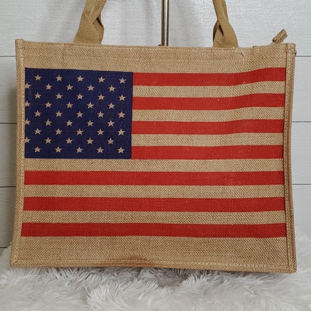 AMERICAN FLAG | TOTE